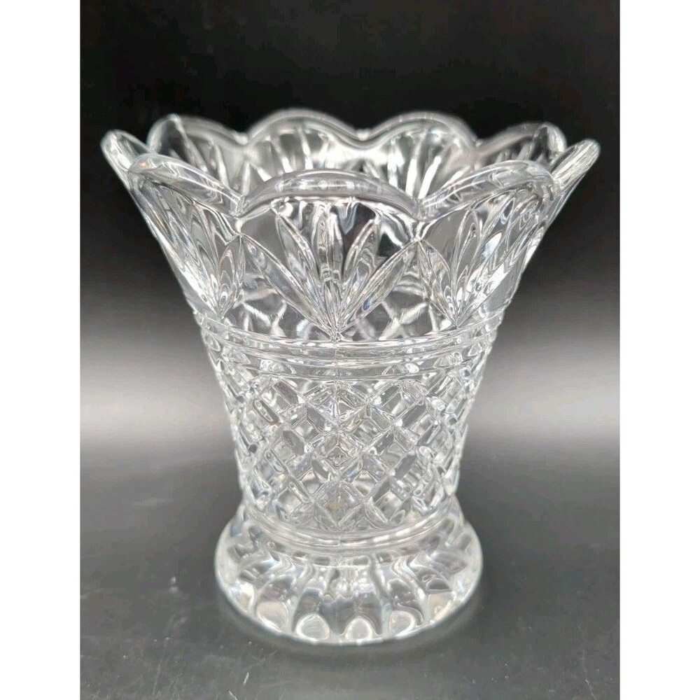 Vintage Cut Crystal Vase Clear Glass Pineapple Fan Diamond Pattern Scalloped 5"